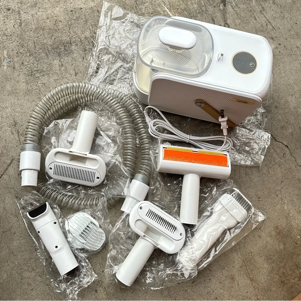 Pet Hair Vacuum Cleaner with Attachments